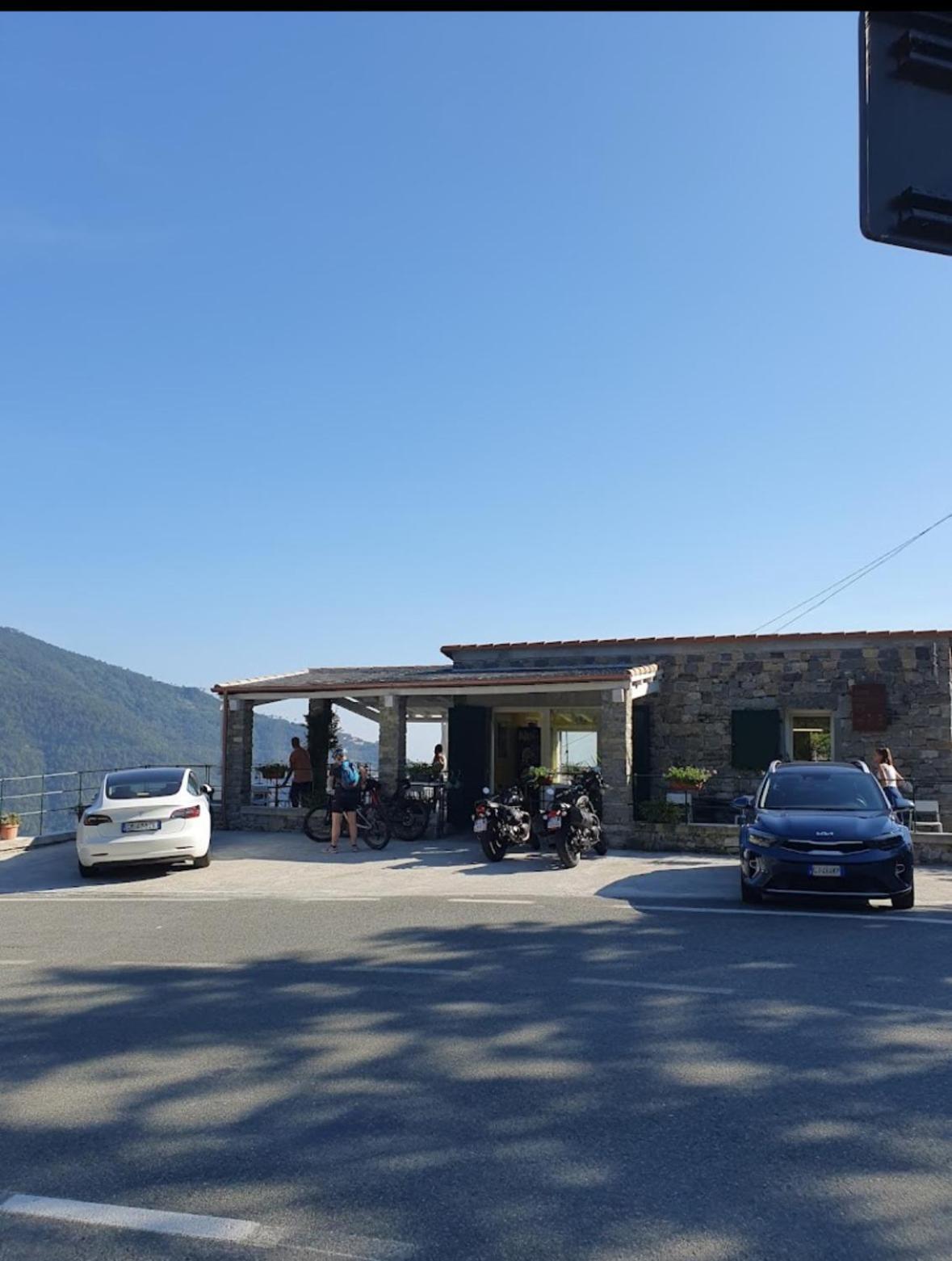 韦尔纳扎 皮泽塔旅馆酒店 外观 照片